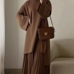 Hijabi Look Layered Vintage