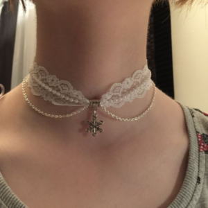 Pearl Lace Choker